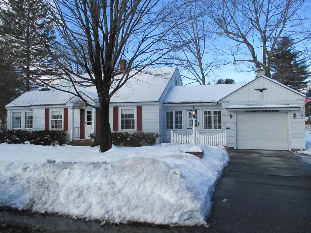 40 Dewey Street Rochester NH 03867