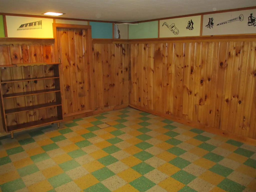 40 Dewey Street Rochester NH 03867