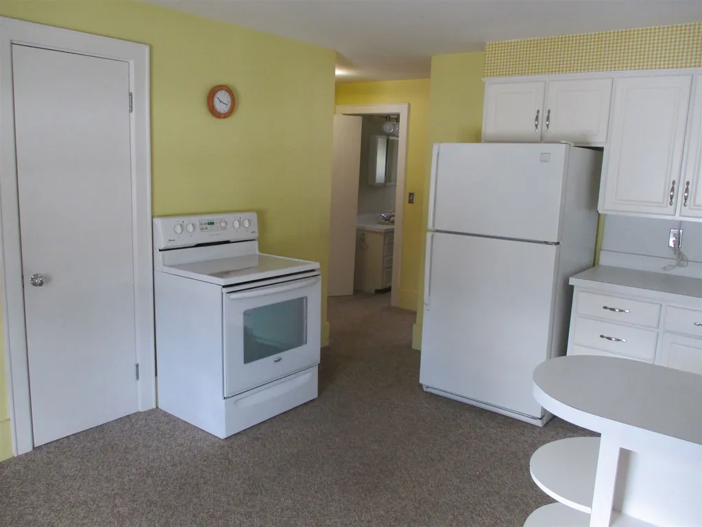 40 Dewey Street Rochester NH 03867