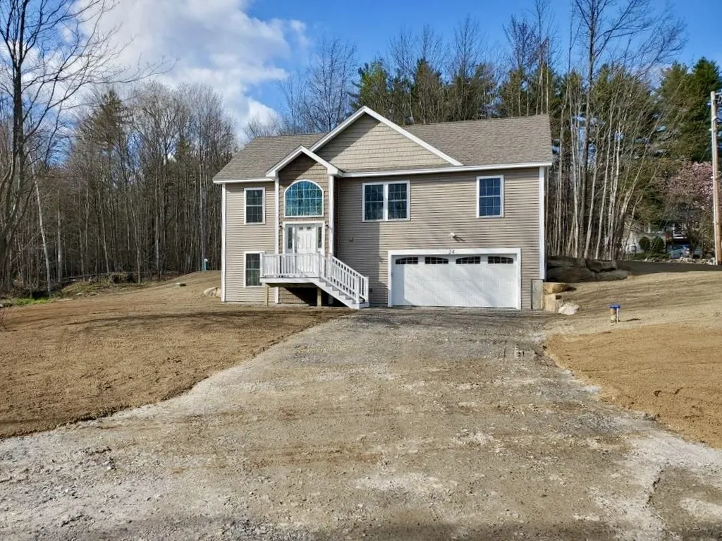 24 Vista Heights Tilton NH 03276