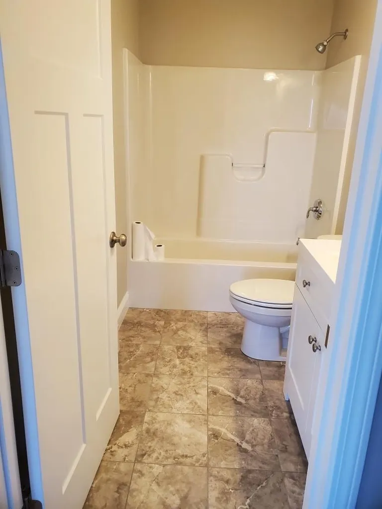 24 Vista Heights Tilton NH 03276