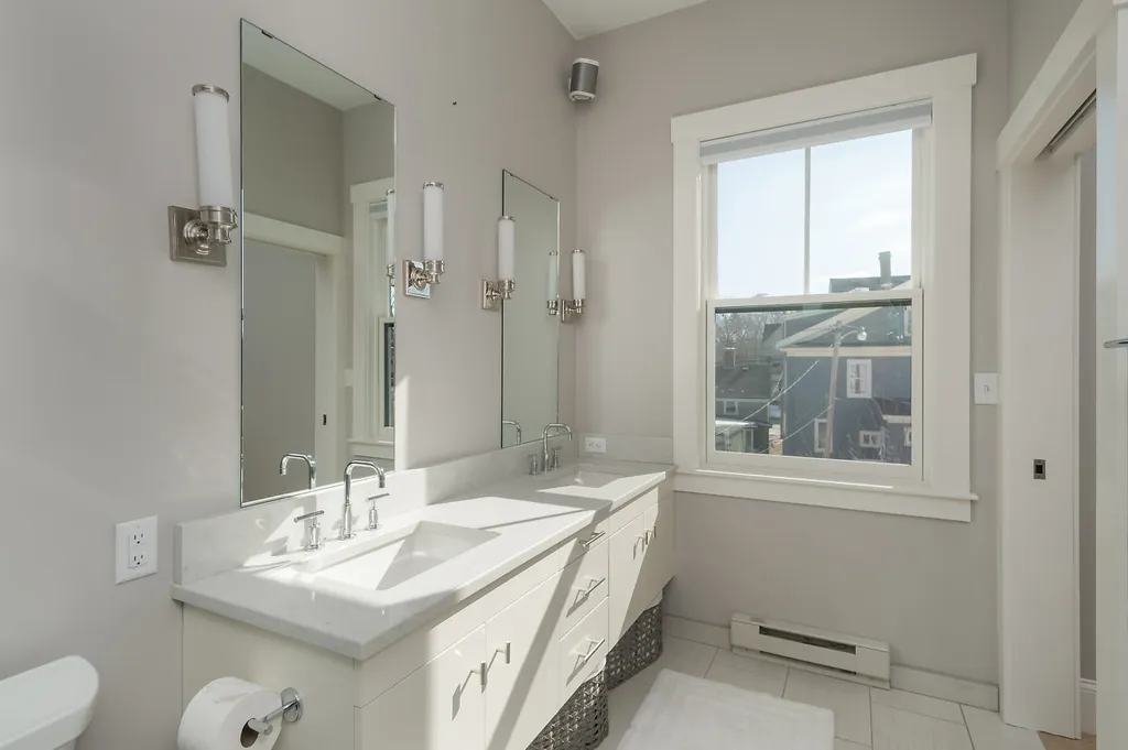 211 Union Street Portsmouth NH 03801