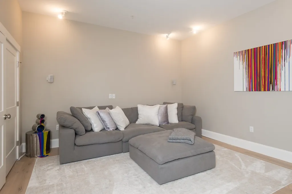 211 Union Street Portsmouth NH 03801