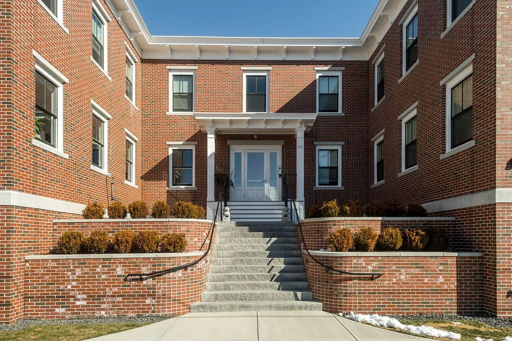211 Union Street Portsmouth NH 03801
