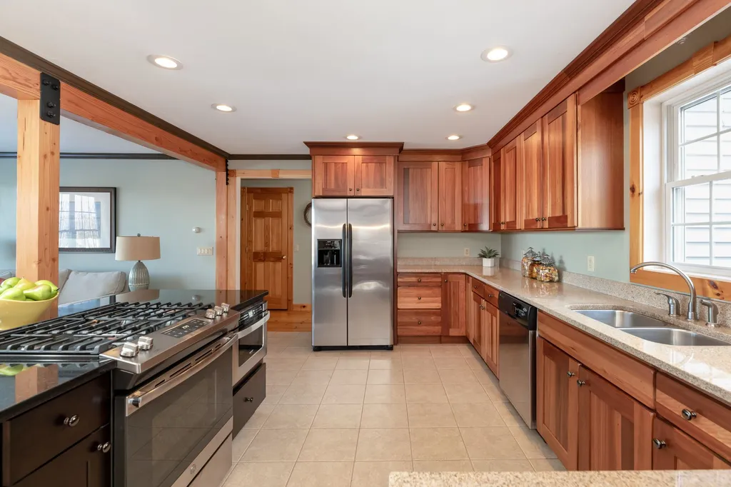 112 Upper Mile Point Drive Meredith NH 03253