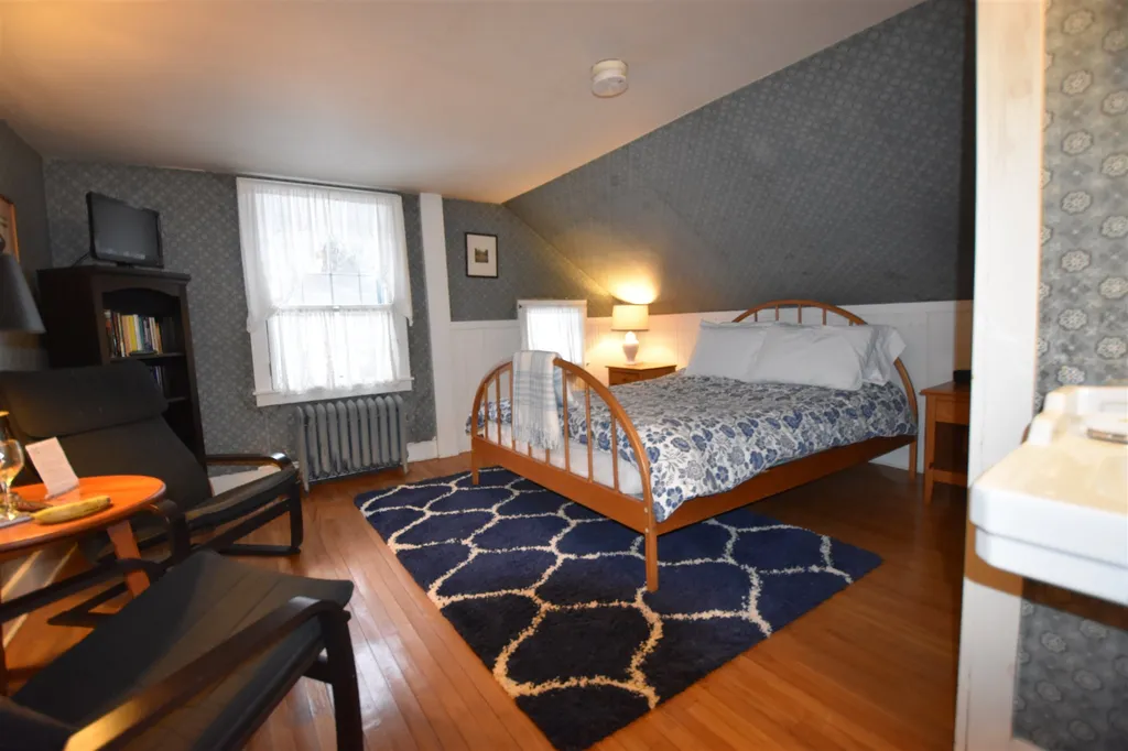 1868 North Route 116 Bristol VT 05443