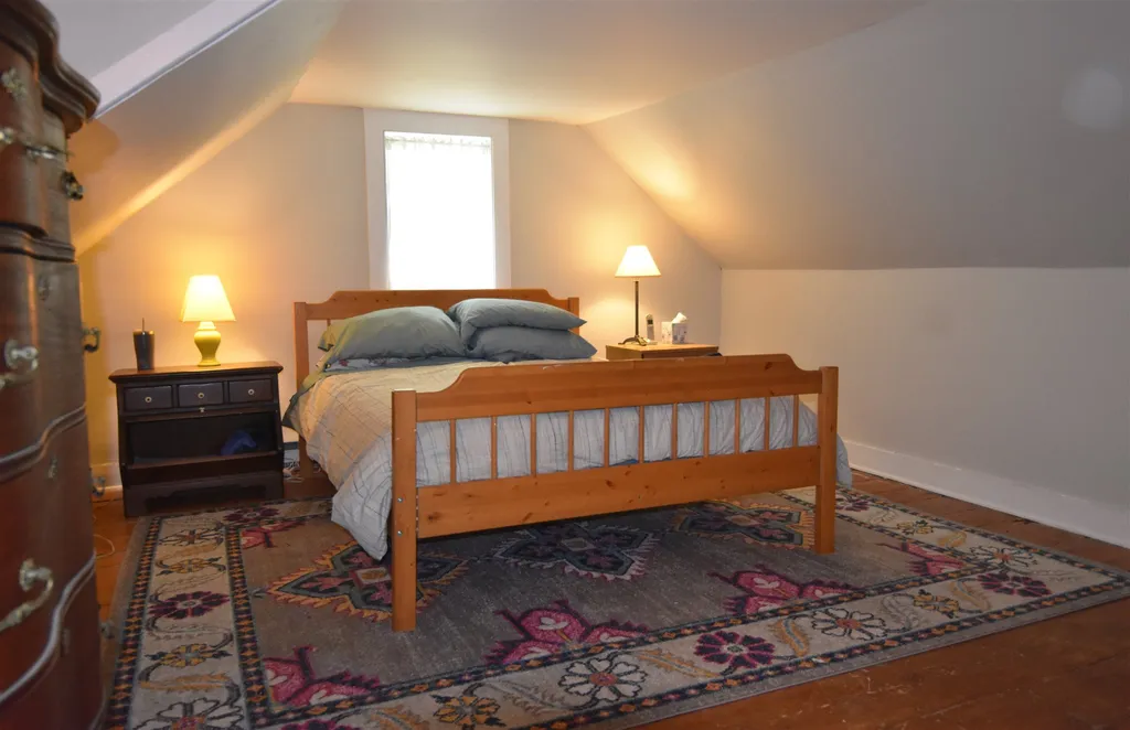 1868 North Route 116 Bristol VT 05443