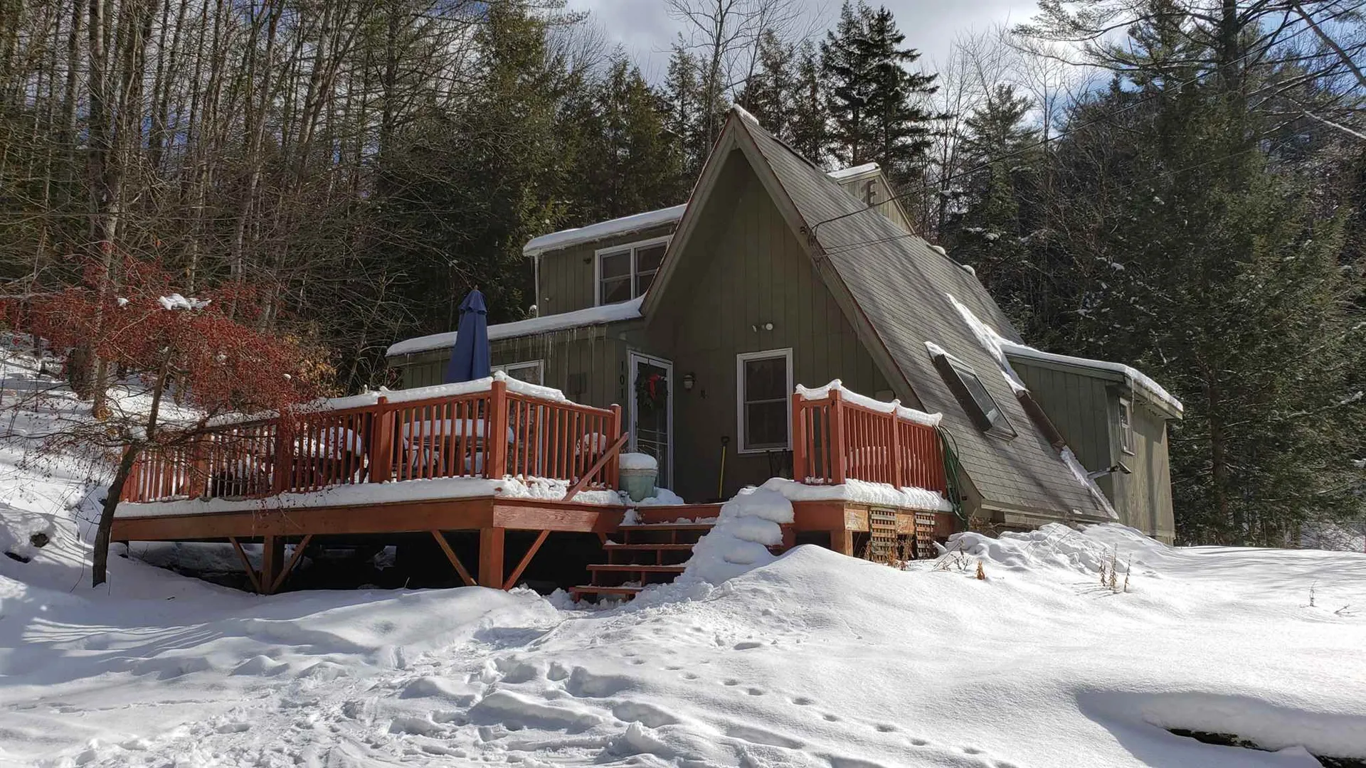 101 Lower Stonehouse Mountain Road Orford NH 03777