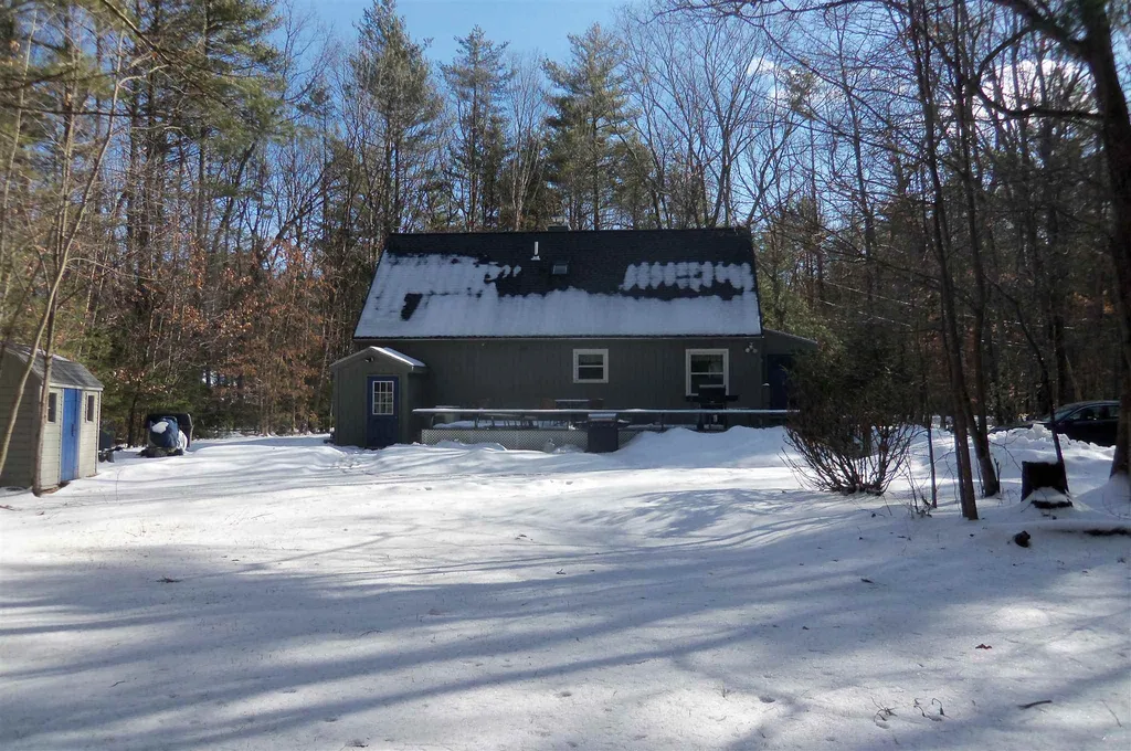 48 Belle Lane Lee NH 03861