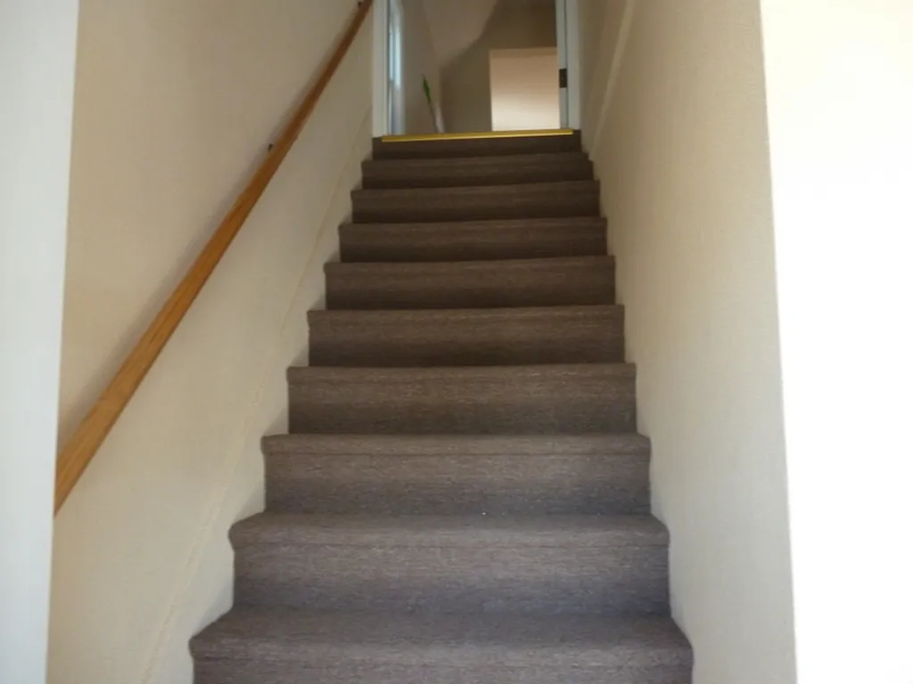 4 Holmes Street Nashua NH 03060