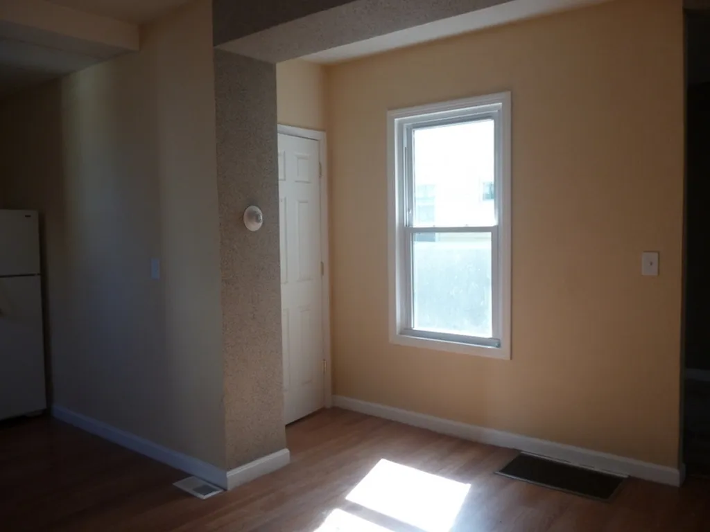4 Holmes Street Nashua NH 03060