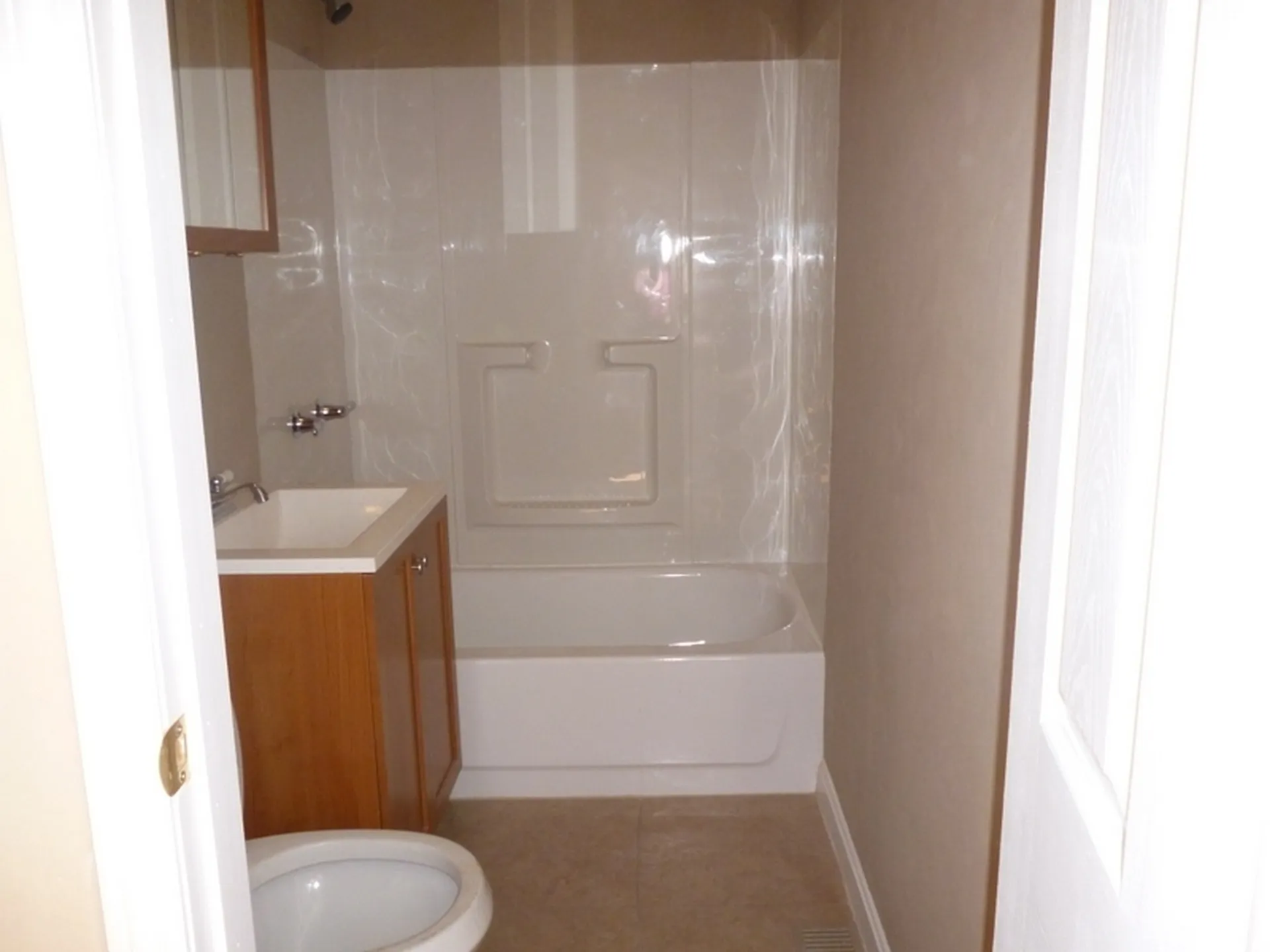 4 Holmes Street Nashua NH 03060