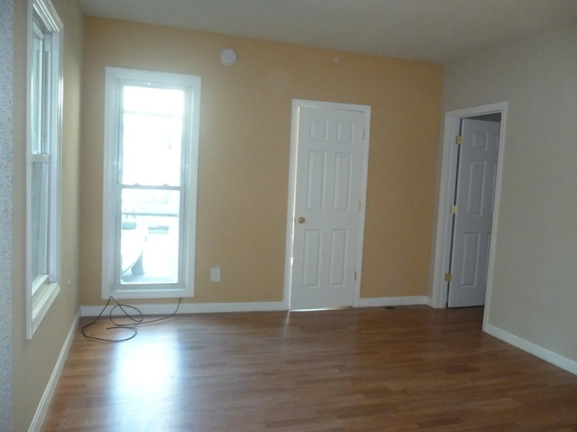 4 Holmes Street Nashua NH 03060