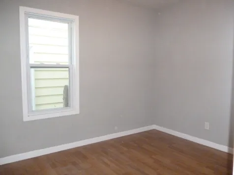 4 Holmes Street Nashua NH 03060