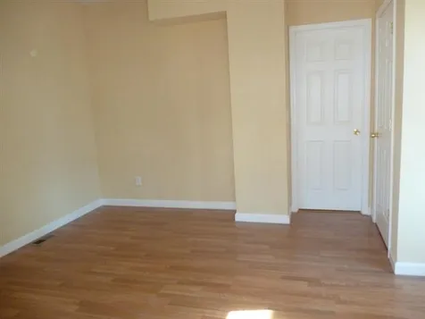 4 Holmes Street Nashua NH 03060