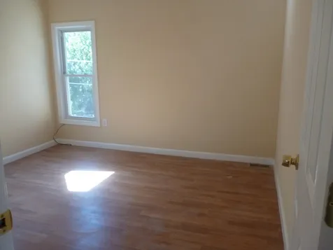 4 Holmes Street Nashua NH 03060