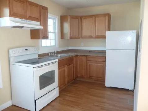 4 Holmes Street Nashua NH 03060