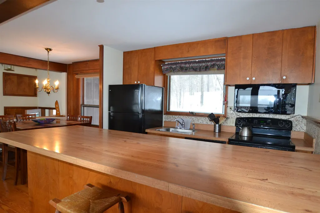 2201 Fuller Hill Road Warren VT 05674