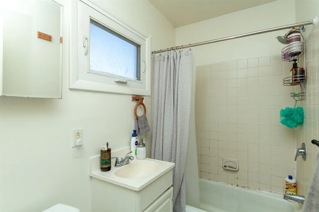 61 Elmwood Avenue Burlington VT 05401