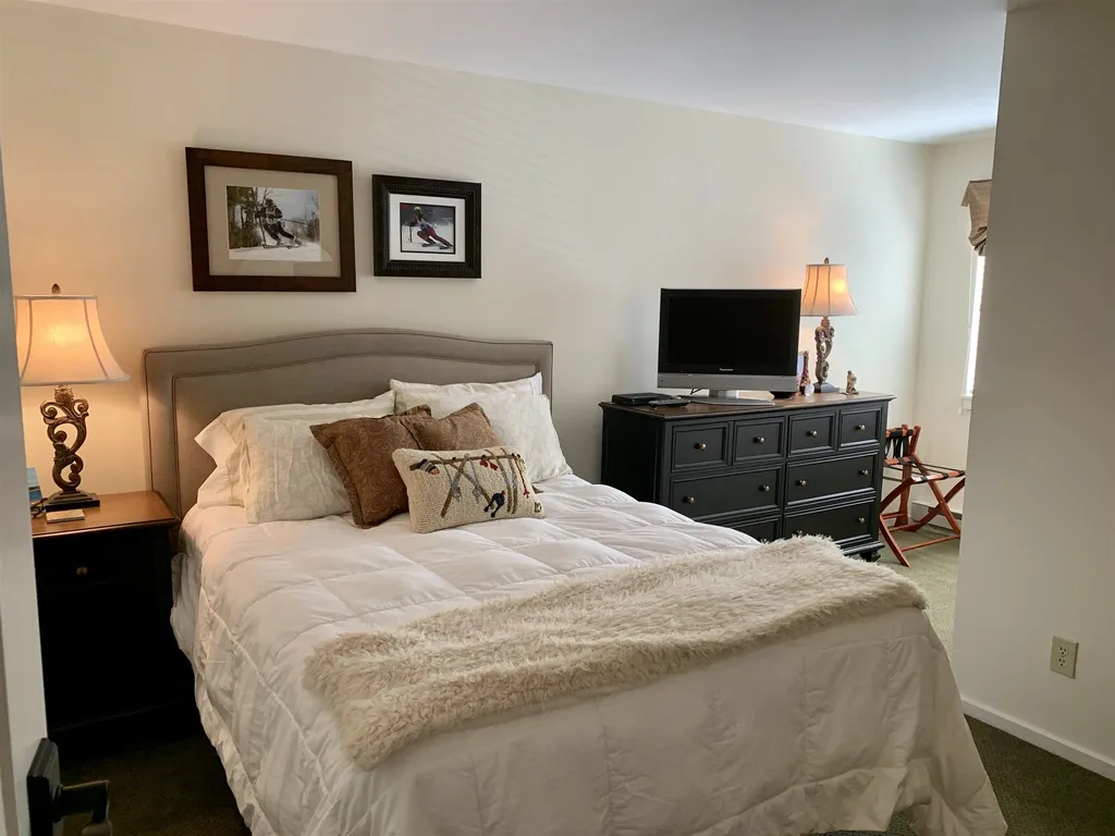 25 Snow Creek Road Warren VT 05674