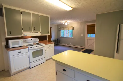 239 North Street Claremont NH 03743