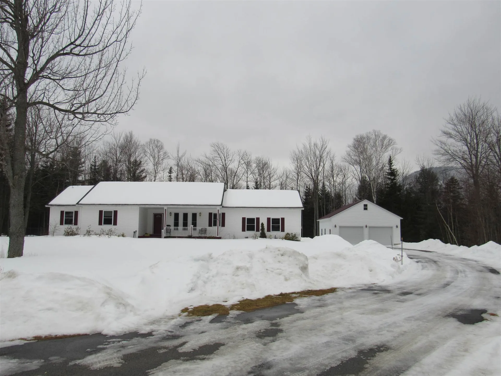 27 Mount Carter Drive Gorham NH 03581