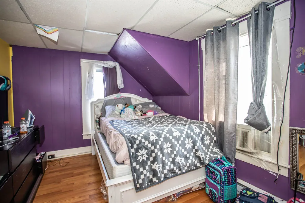 192 Laurel Street Manchester NH 03103