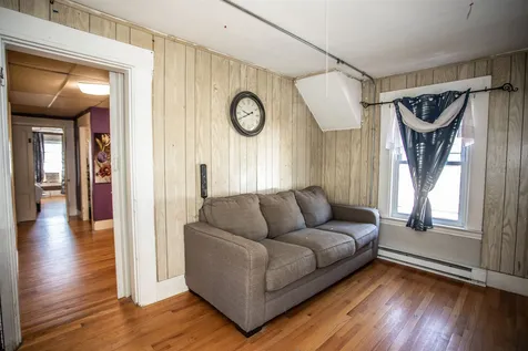192 Laurel Street Manchester NH 03103