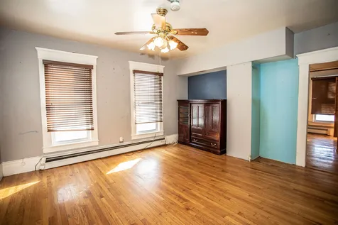 192 Laurel Street Manchester NH 03103