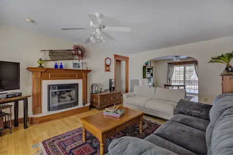 19 Eagle Ridge Drive Lebanon NH 03766