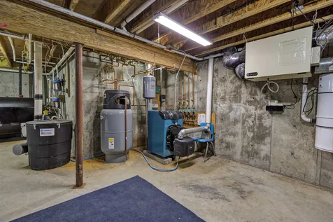 19 Eagle Ridge Drive Lebanon NH 03766