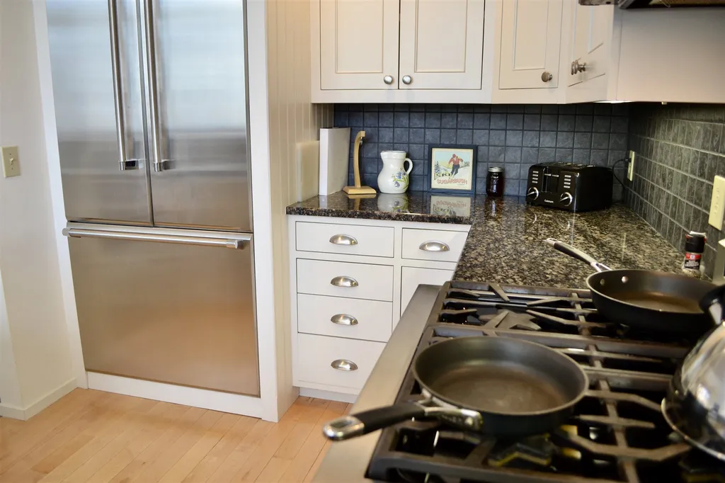 20 Southface Avenue Warren VT 05674