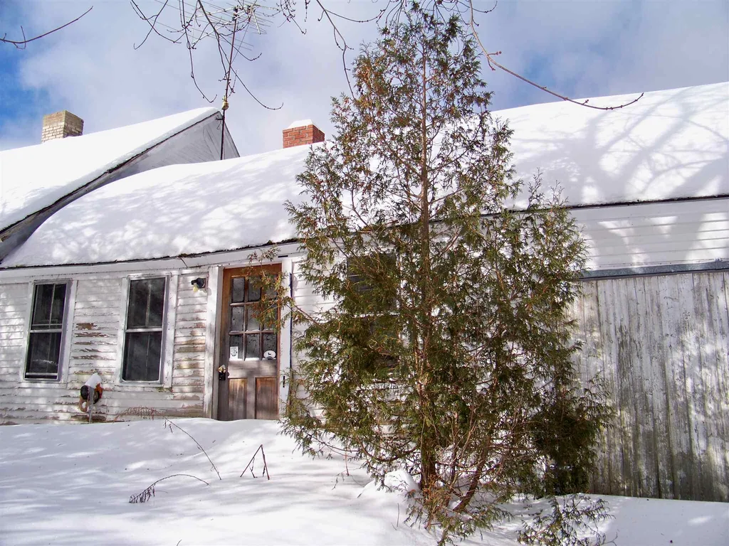 665 Four Corners Road Springfield NH 03284