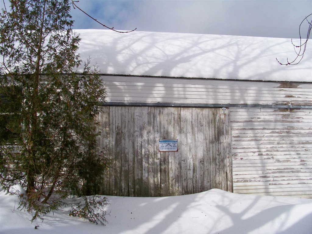 665 Four Corners Road Springfield NH 03284