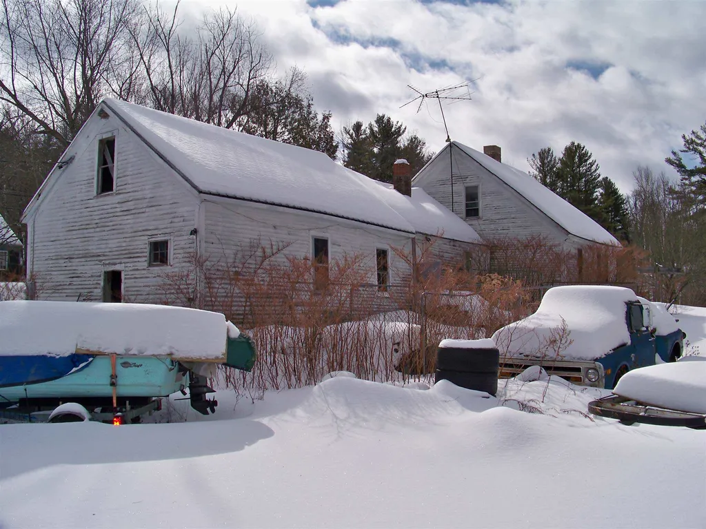 665 Four Corners Road Springfield NH 03284