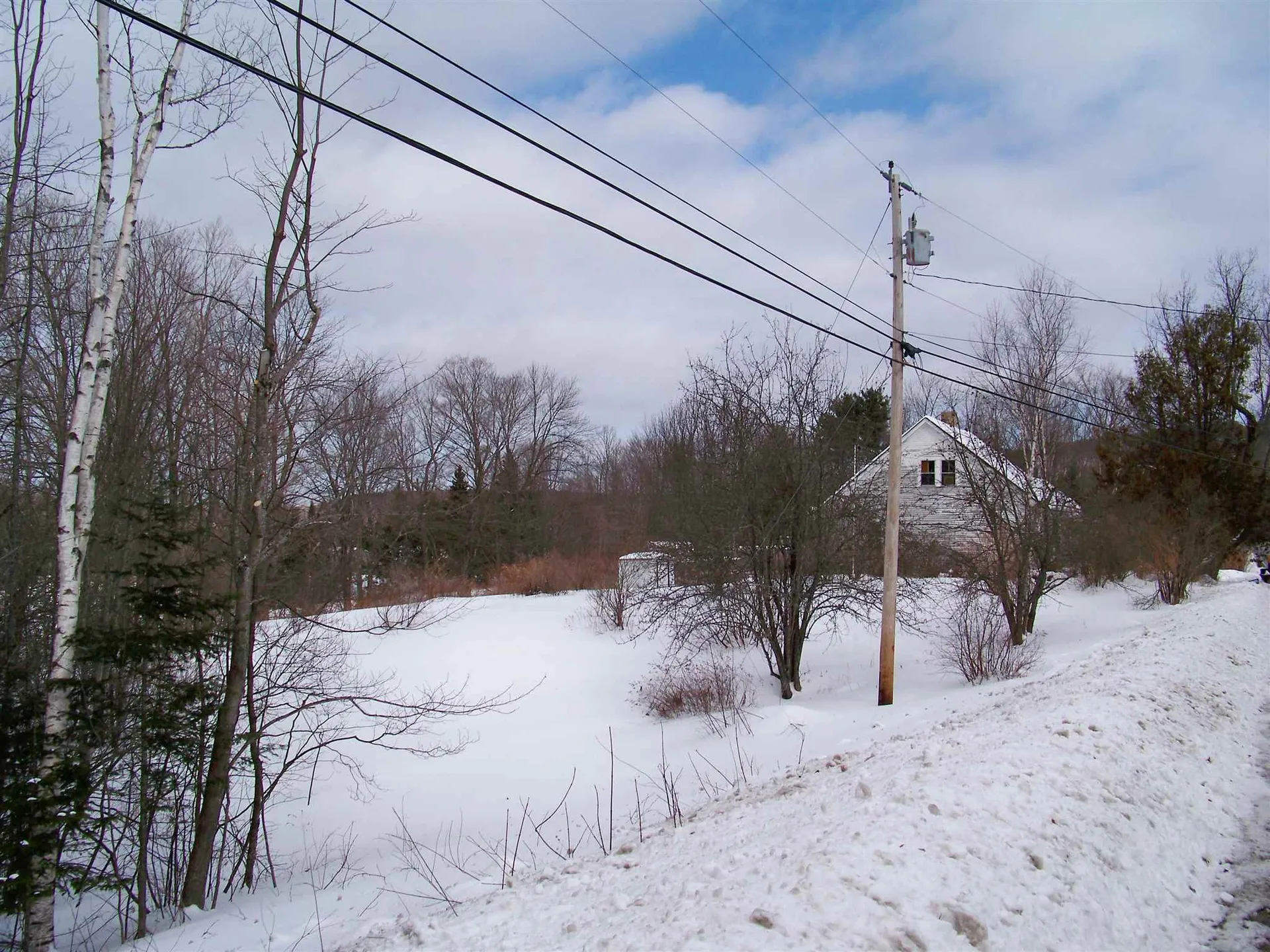 665 Four Corners Road Springfield NH 03284