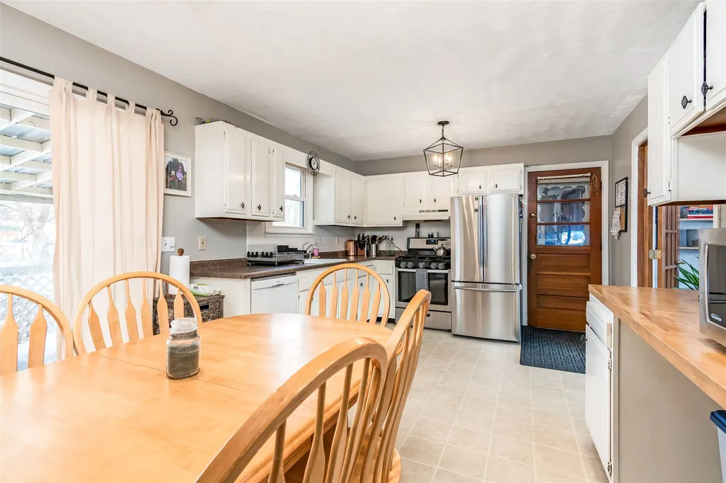 375 Al Shir Road Colchester VT 05446