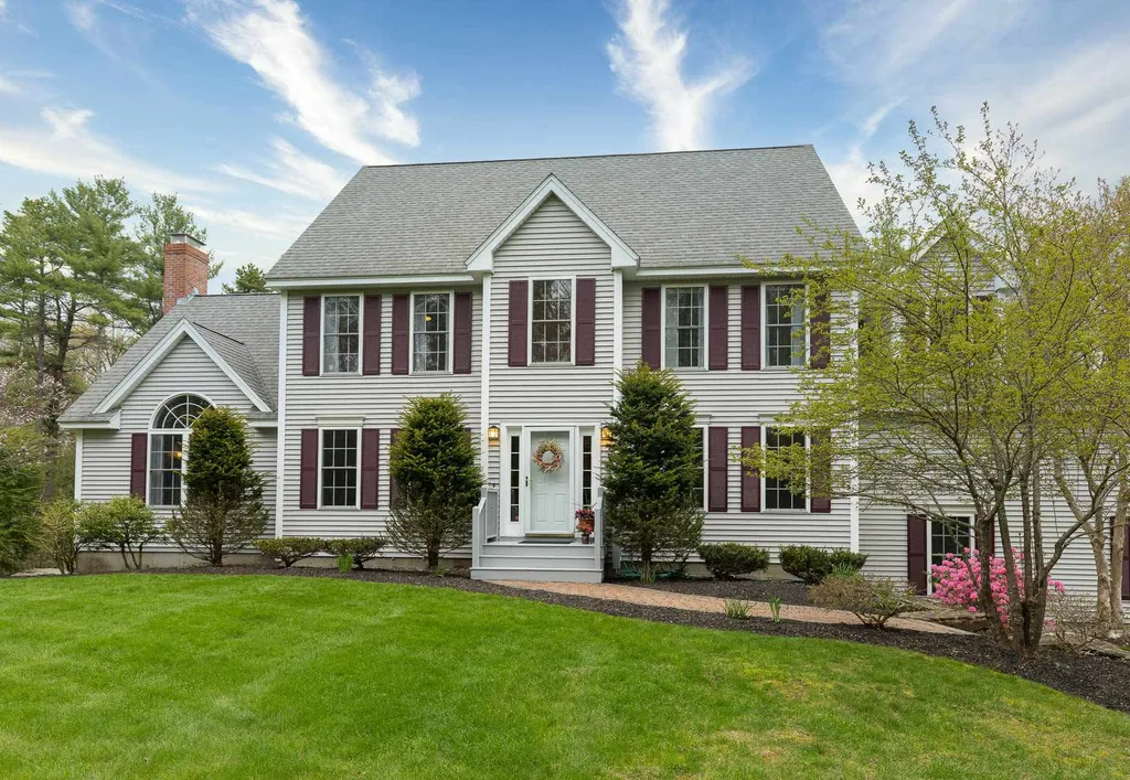 8 Walters Way Exeter NH 03833