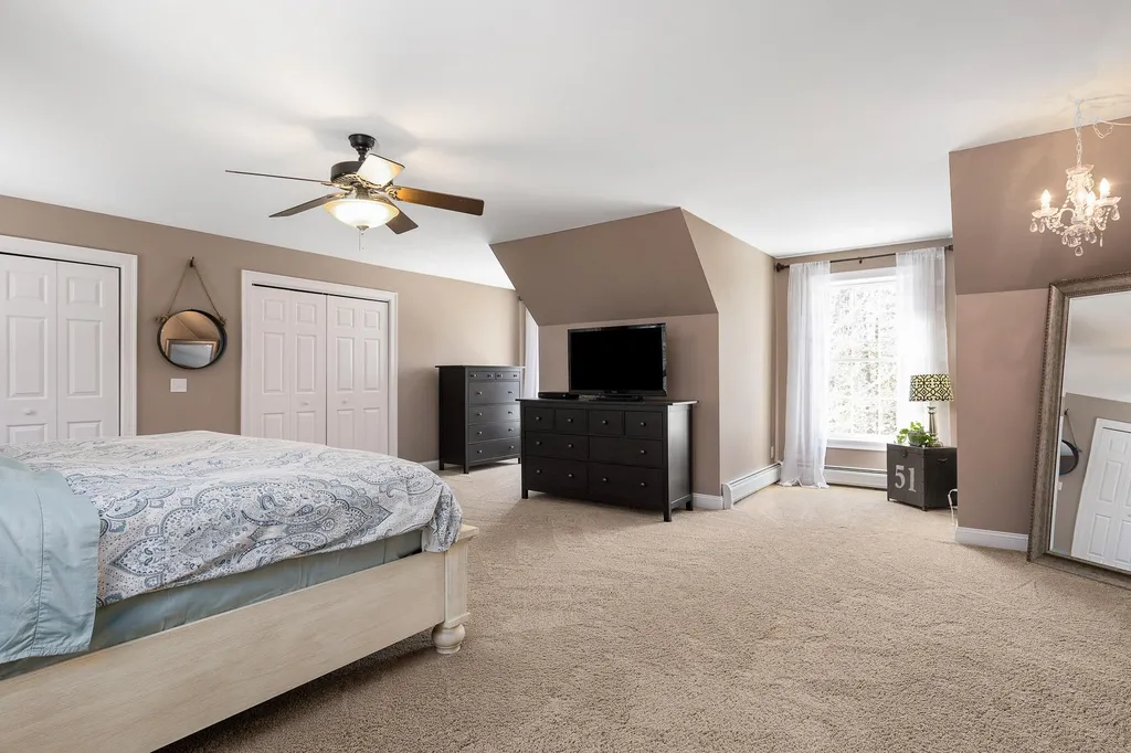 8 Walters Way Exeter NH 03833