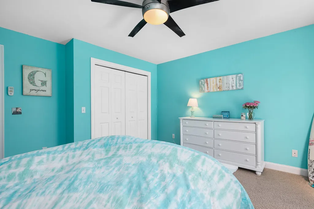 8 Walters Way Exeter NH 03833