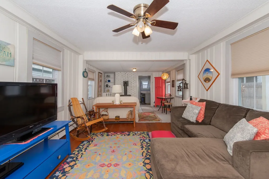 11 Kossuth Street Exeter NH 03833