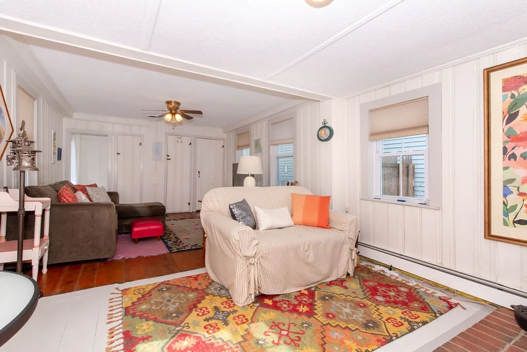 11 Kossuth Street Exeter NH 03833
