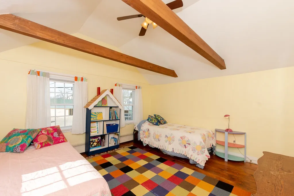 11 Kossuth Street Exeter NH 03833