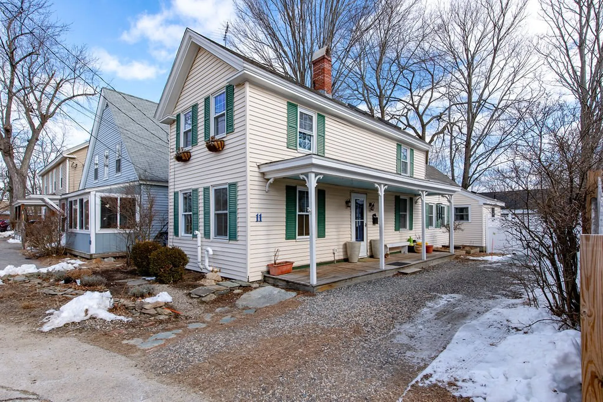 11 Kossuth Street Exeter NH 03833