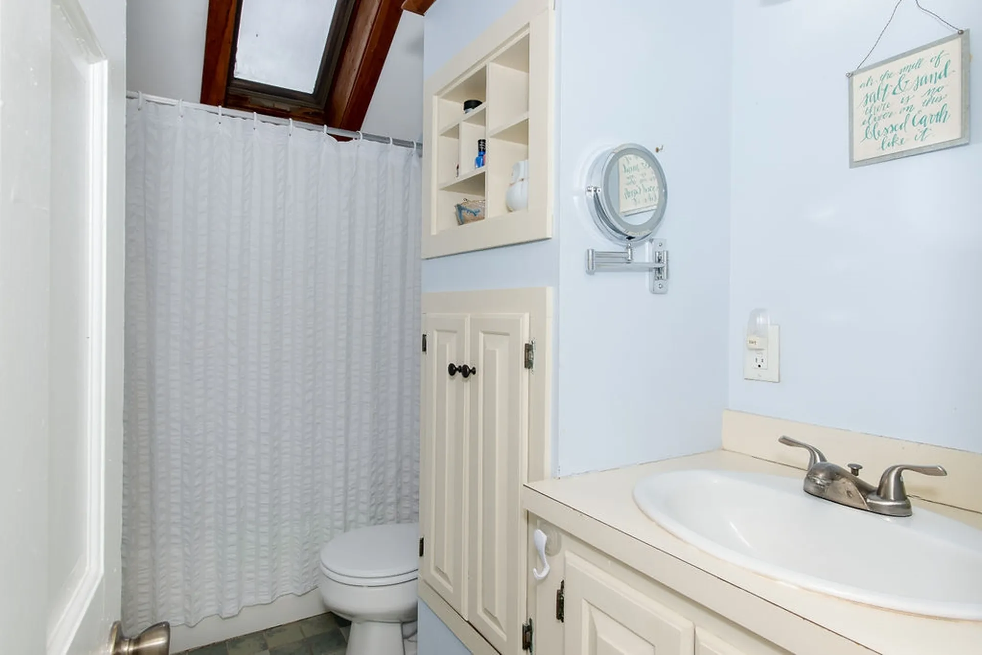 11 Kossuth Street Exeter NH 03833