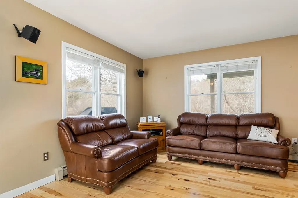 71 Wallis Road Rye NH 03870