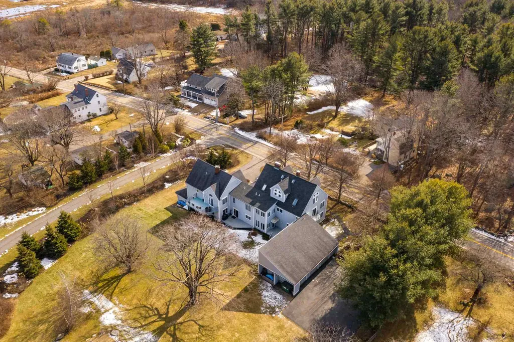 71 Wallis Road Rye NH 03870