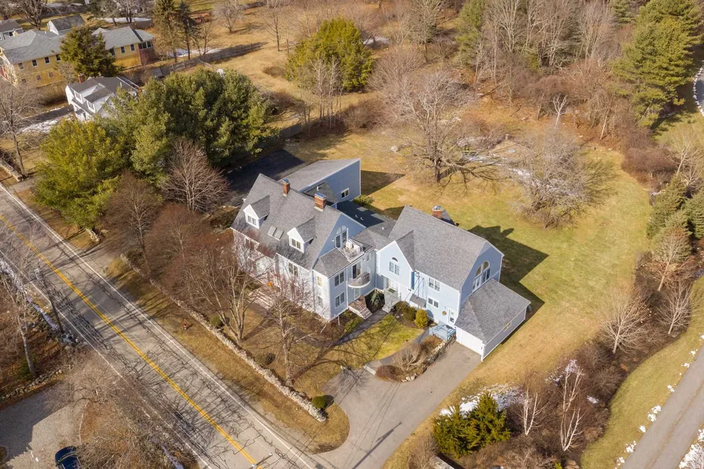 71 Wallis Road Rye NH 03870