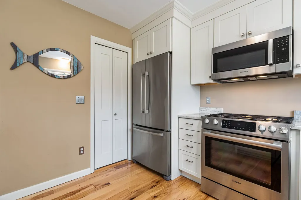 71 Wallis Road Rye NH 03870