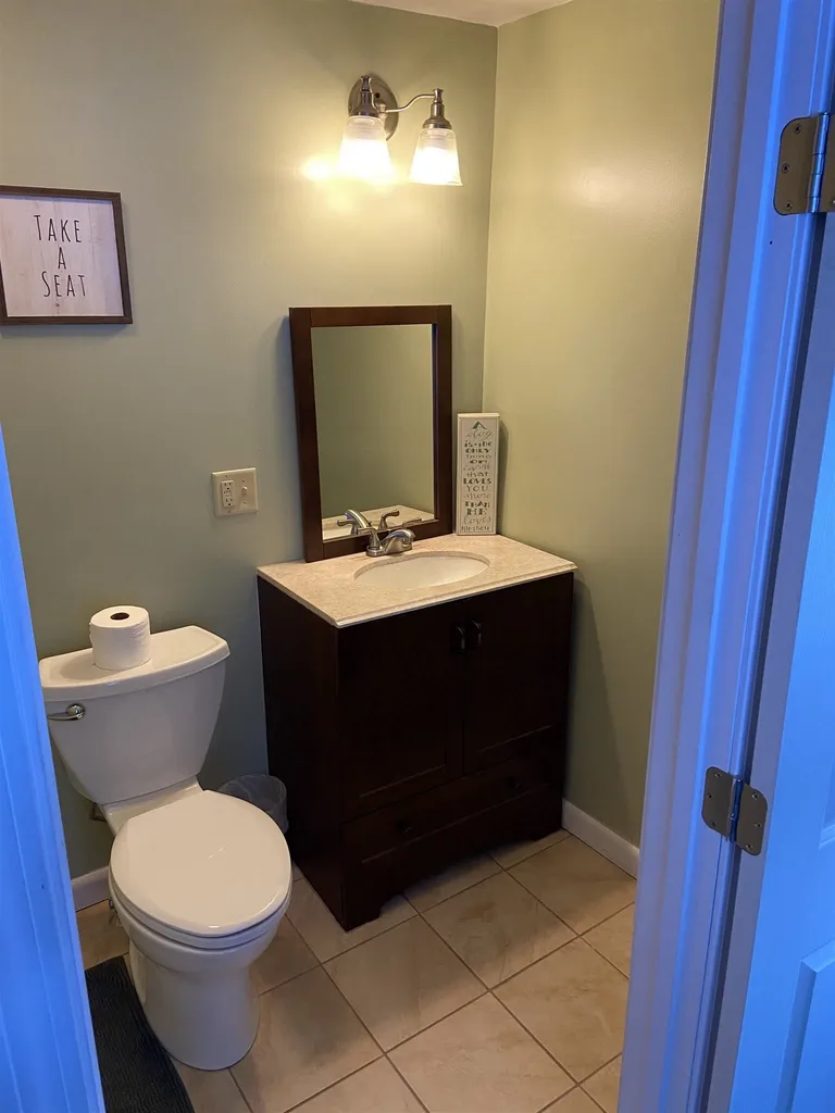 2 Hope Road Henniker NH 03242